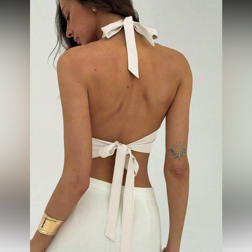 EXTREMELY RARE halter top with gold accent - Picture 2 of 7